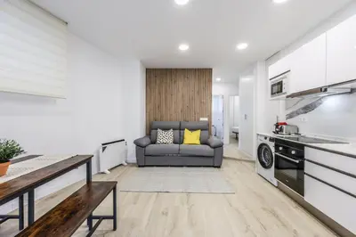 Una cocina o zona de cocina en Modern Space for Your Madrid Stay