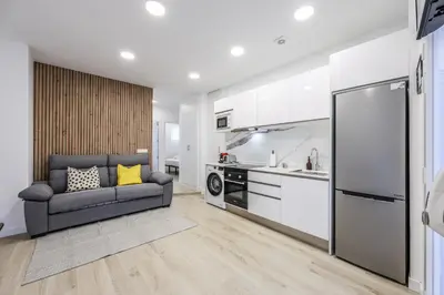Una cocina o zona de cocina en Modern Space for Your Madrid Stay