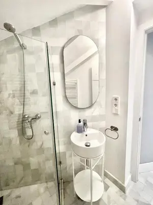 Un baño de Sunny Attic in Gran Vía, 10 min from Justicia