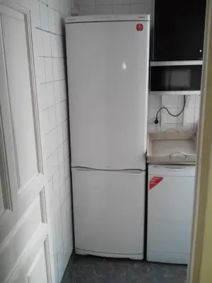 Una cocina o zona de cocina en céntrico y disponible