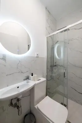 Un baño de ST17 Apartamento T1 Chamberí