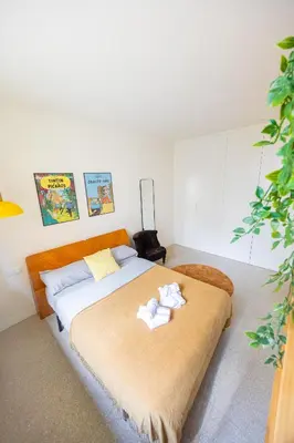 Cama o camas de una habitación en Yellow - Gran Vía Mostenses