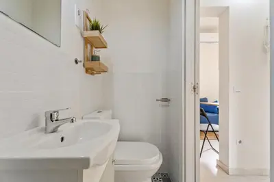 Un baño de Alojamiento Temporal Zona Imperial Madrid