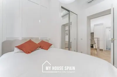 Plano de MyHouseSpain - Encantador piso en Malasaña