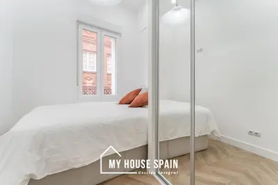 Plano de MyHouseSpain - Encantador piso en Malasaña