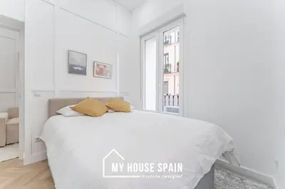 Plano de MyHouseSpain - Encantador piso en Malasaña