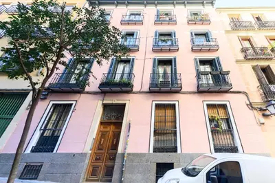 Edificio en el que se encuentra el apartamento