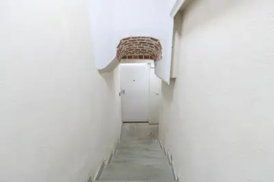 Plano de Elegante piso de dos dormitorios en el corazón de Malasaña, Madrid Temporal DFE11SI