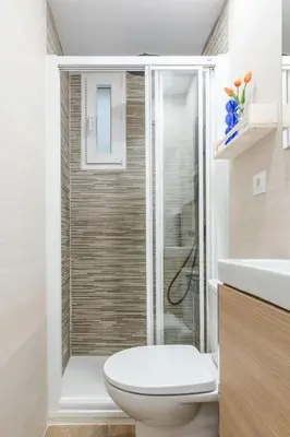 Un baño de Madrid Tortosa Hub