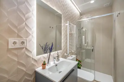 Un baño de Habitación privada en Lavapiés