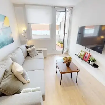 Stunning penthouse in Cuatro Caminos for 4 pax - Artistas 1
