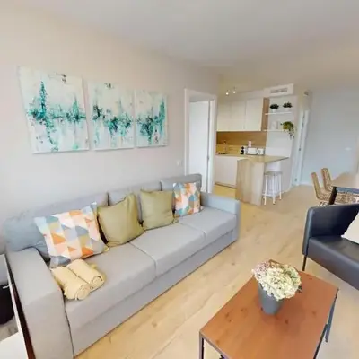 Stunning 2-bedrooms penthouse in Cuatro Caminos - Artistas 2