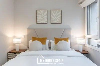 Cama o camas de una habitación en MyHouseSpain - Elegante y moderno a pasos de Sol