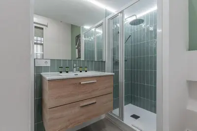Un baño de Central cozy - 1Bedroom 1Bathroom -Gran Vía