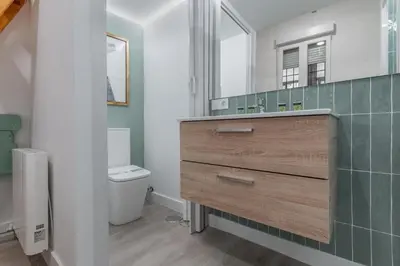 Un baño de Central cozy - 1Bedroom 1Bathroom -Gran Vía