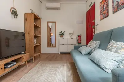 Una televisión o centro de entretenimiento en Central cozy - 1Bedroom 1Bathroom -Malasaña