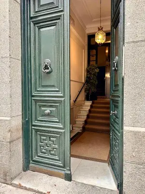 Fachada o entrada de Apartamento centro Madrid - Justicia