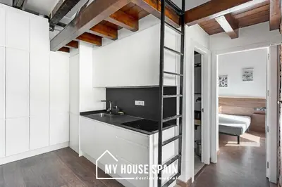 Una cocina o zona de cocina en MyHouseSpain - Increíble piso con terraza