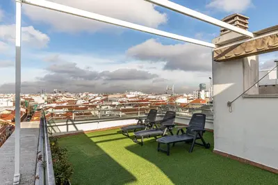 Un balcón o terraza de Waou Urban Home Gran Via I - Corta Duración