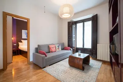 Plano de Sunny Lavapies Bright & Central Oasis