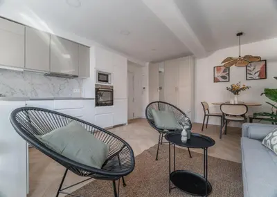 Zona de estar de Bright cozy - 2 Bdrs 2 Baths -Barrio Salamanca
