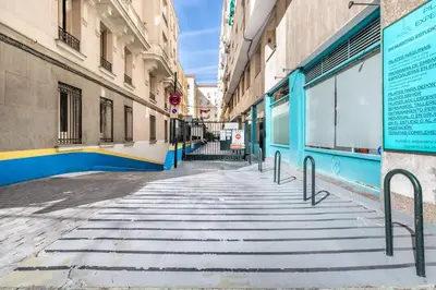 El barrio de los alrededores o un barrio cerca de este hostal o pensión