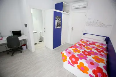 Cama o camas de una habitación en Residencia Universitaria Tagaste Madrid