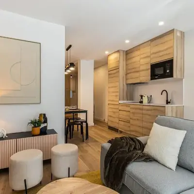Queen's Salamanca Boutique I - Alojamiento corta estancia