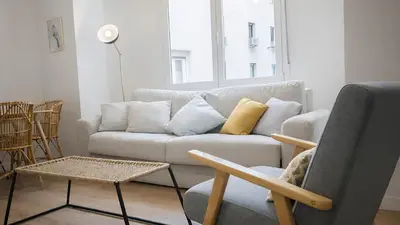 Zona de estar de Pza Sto Domingo Apartments 2BD - 102