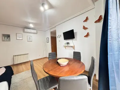 Una televisión o centro de entretenimiento en Madrid Javalambre 4 Temporal