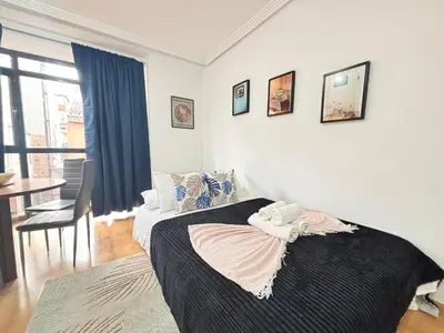 Cama o camas de una habitación en Madrid Javalambre 4 Temporal