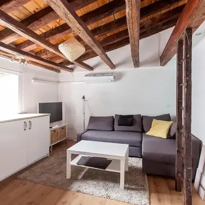 Apartment Gran Via Madrid downtown and Malasaña