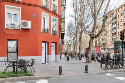 El barrio de los alrededores o un barrio cerca de este hostal o pensión
