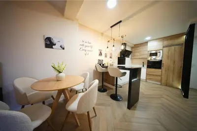 Una cocina o zona de cocina en Refugio elegante en barrio Salamanca, Madrid