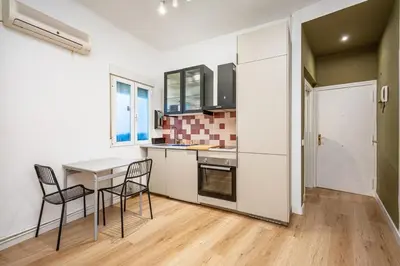 Una cocina o zona de cocina en Beautiful apartment in downtown Lavapies