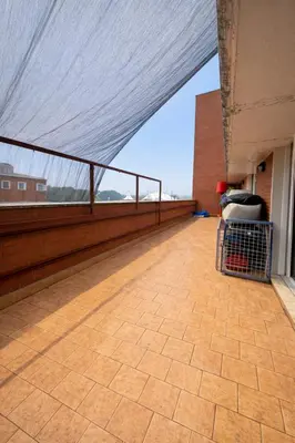 Plano de Apartamento espacioso - 2 dormitorios - 2 baños - Cerca del metro