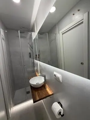 Un baño de Calle de la Cruz habitaciones