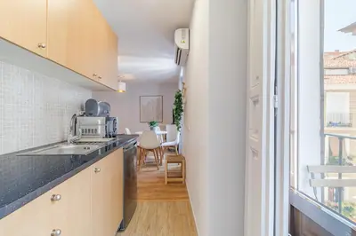 Una cocina o zona de cocina en Heima Madrid Letras 3B. Alquiler temporal