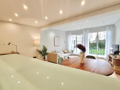 Zona de estar de Aura Design Suite