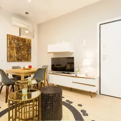 For You Rentals Puerta del Sol Apartments TEMPORAL PRE104B