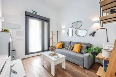 Una cocina o zona de cocina en Urban Loft with Character - Puerta de Toledo