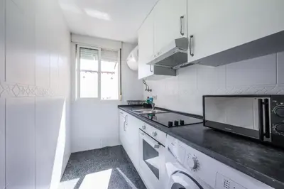 Plano de apartamentos de alquiler temporal para 6 personas en lavapies