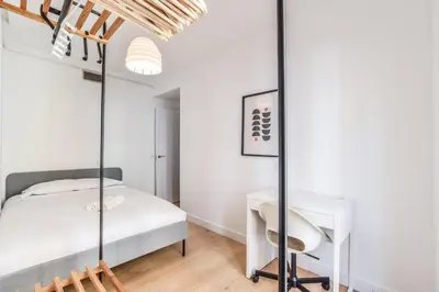 Plano de apartamentos de alquiler temporal para 6 personas en lavapies