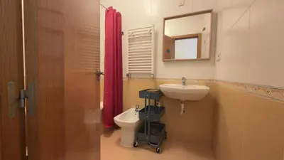 Un baño de Well connected flat near the centre of Madrid