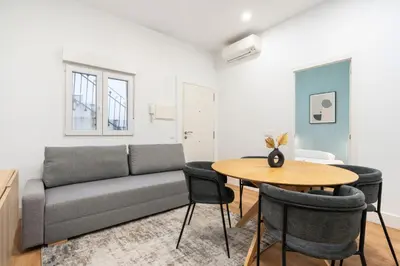 Plano de Apartamentos Boutique de Estreno de alquiler temporal