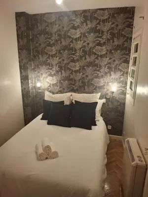 Cama o camas de una habitación en Piso a 5 min de la Puerta del Sol