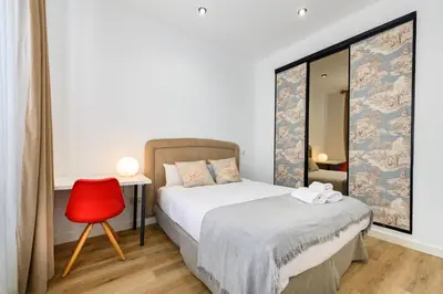Cama o camas de una habitación en DLM73 - Piso de 2 dormitorios en el Centro de Madrid, Sol - Temporal