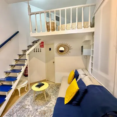 Plano de Cozy apartment in the center