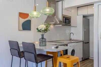 Una cocina o zona de cocina en Bright and Fantastic Studio - Apartment Puerta Toledo C