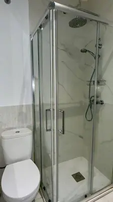 Un baño de Habitación Plaza Zerolo A
